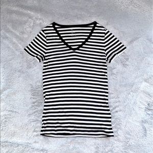 GAP Striped Tee